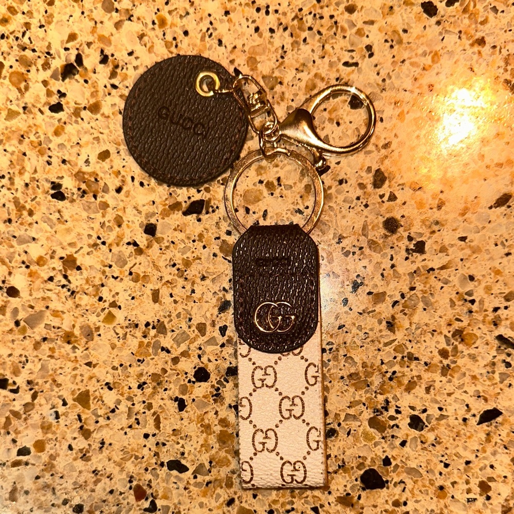 Gucci Black and White Logo Keychain